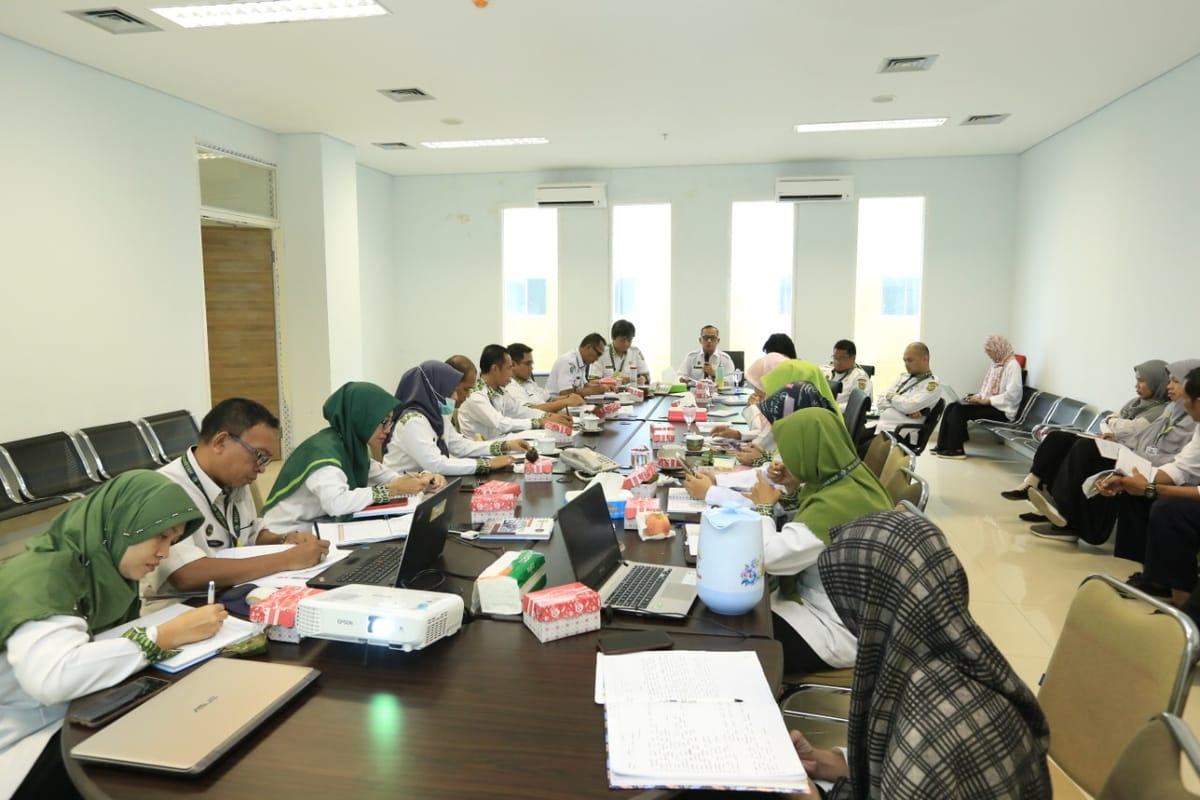 Integrasi layanan kesehatan antara pemerintah daerah dan rumah sakit daerah melalui sistem digital untuk meningkatkan mutu layanan dan klaim BPJS.