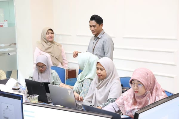 Tim klinis rumah sakit melakukan koordinasi layanan untuk menjaga mutu dan keselamatan pasien.